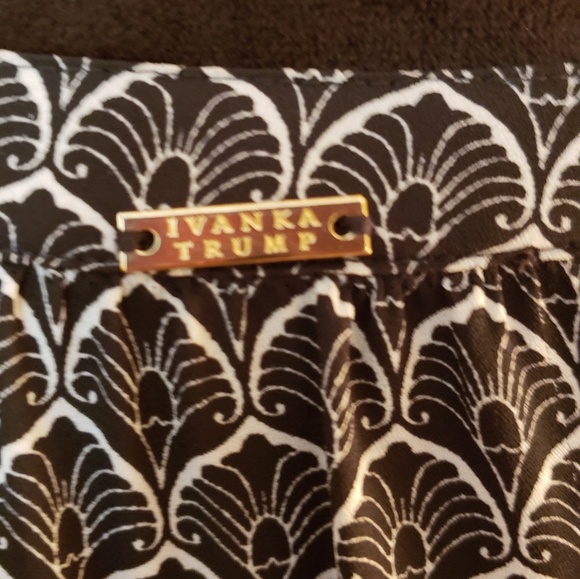 Ivanka Trump Top - Picture 6 of 7